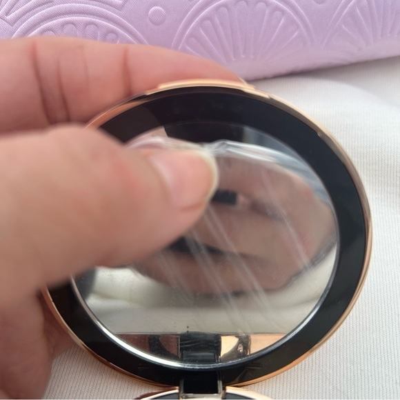 Estée Lauder Lavender Cosmetic Set - Picture 7 of 11